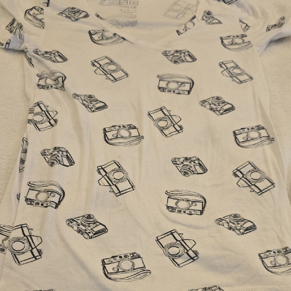 Camera Print V-Neck Tee - White with Black Camera Pattern